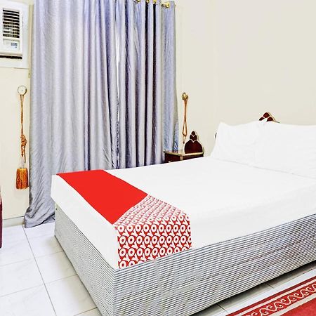 Oyo 794 Great Country Hotel Дубай Экстерьер фото