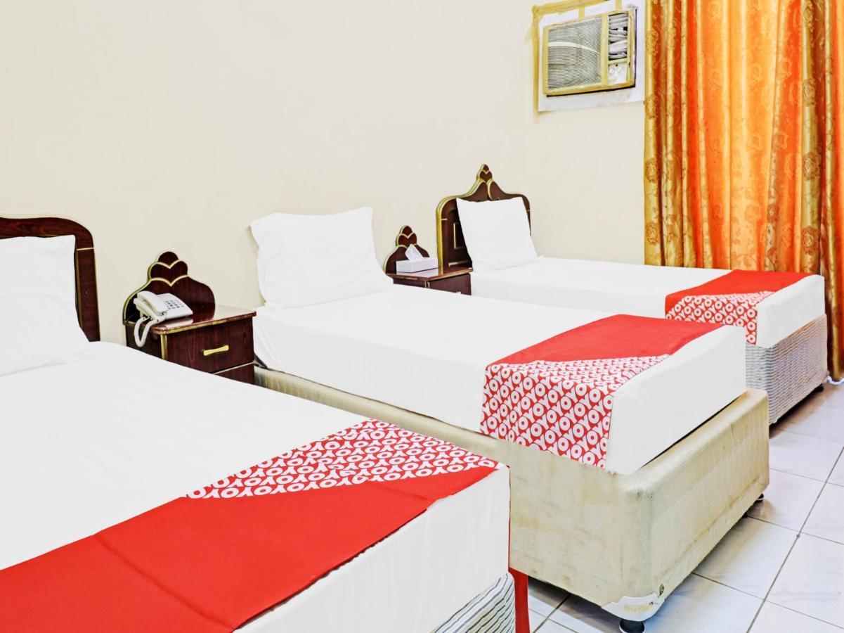 Oyo 794 Great Country Hotel Дубай Экстерьер фото